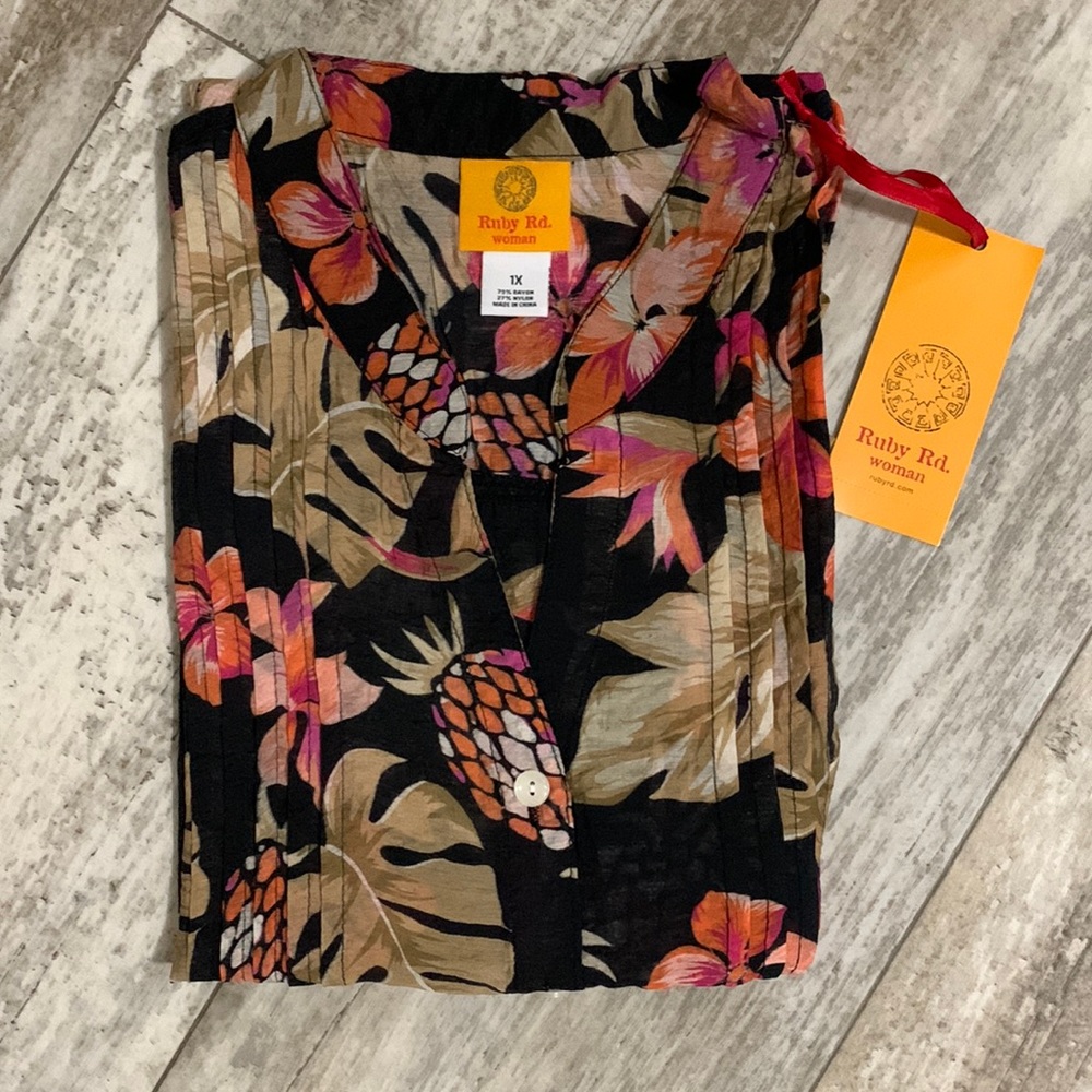 Ruby Rd. tropical print short sleeve button down top